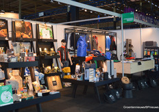 Shop for your Christmas gift at Koornneef.